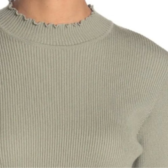 Lush Ribbed Knit Sweater - Picture 2 of 7